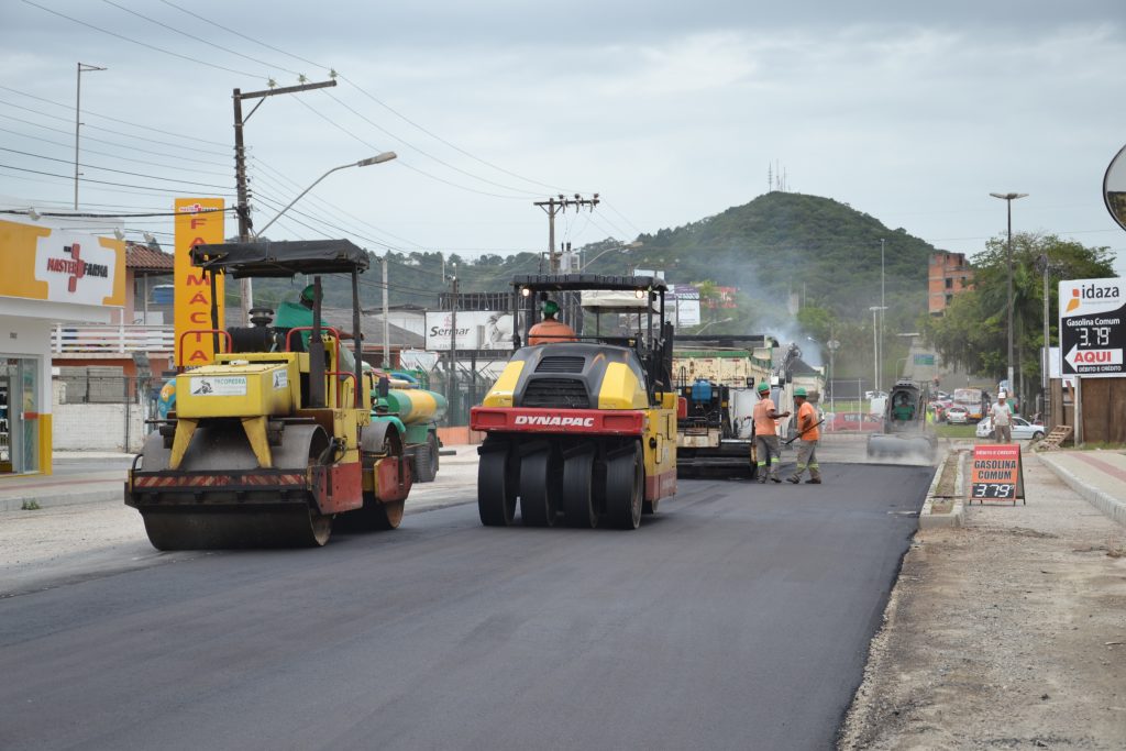 Primeiro Trecho Da Avenida Santa Catarina Come A A Ser Asfaltado