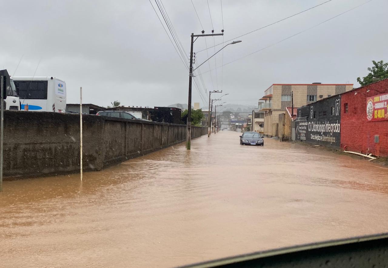 Chuva Persistente J Causou Diversos Pontos De Alagamento Em Bc E Cambori