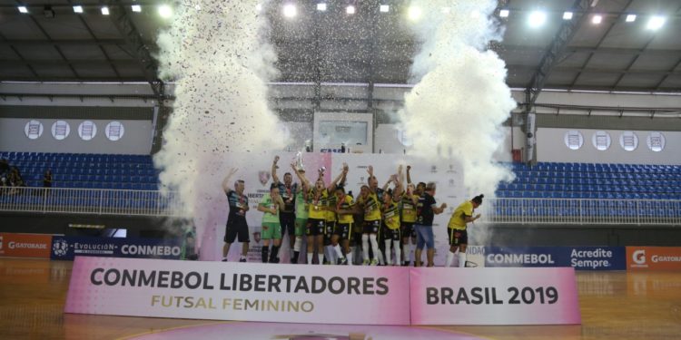 Time brasileiro conquista a Conmebol Libertadores de Futsal Feminino